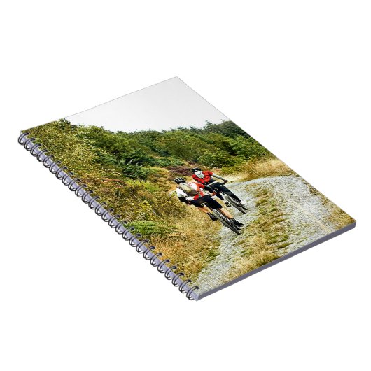 MOUNTAIN BIKING NOTITIEBOEK (Rechterzijde)