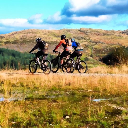 MOUNTAIN BIKING PAPIEREN BORDJE