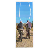 MOUNTAIN BIKING WIJN CADEAUTAS (Voorkant)
