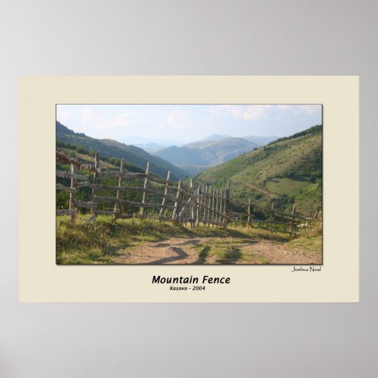 Mountain Fence Poster (Voorkant)