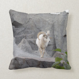 Mountain Goat Pillow Kussen