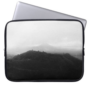 MOUNTAIN LANDSCAPE LAPTOP SLEEVE