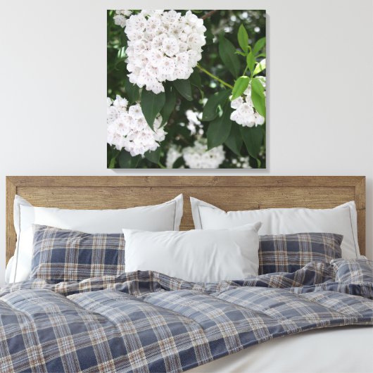  Mountain Laurel White Flowers Canvas Afdruk (Insitu (Slaapkamer))