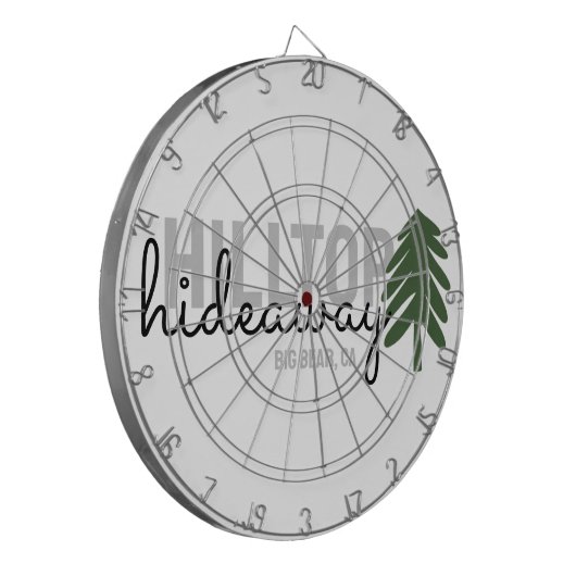 Mountain Pine Cabin Vakantiehuis - Dartboard Dartbord (Voorkant Links)