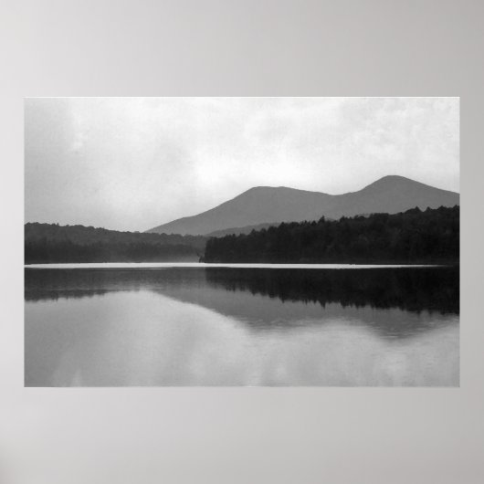 Mountain Pond Poster (Voorkant)