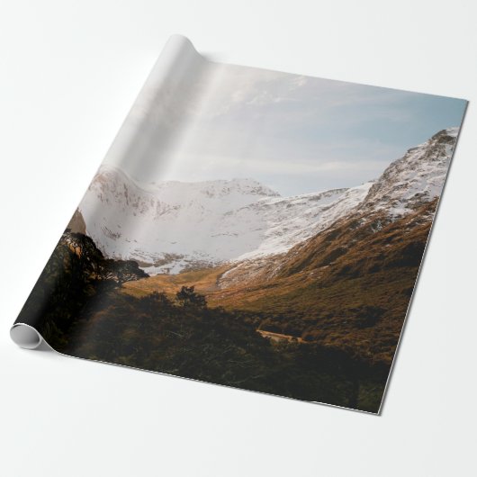 MOUNTAIN RANGE ONDER CLOUDY SKY CADEAUPAPIER (Uitgerold)