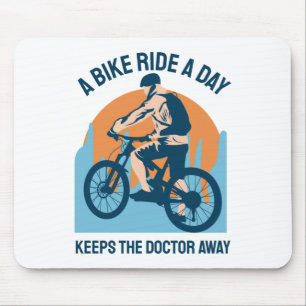Mountain Rider Cool Ontwerp - Een fietstocht per d Muismat
