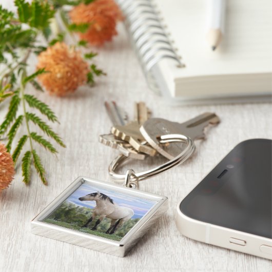 Mountain Royalty - Keychain (Zijkant)