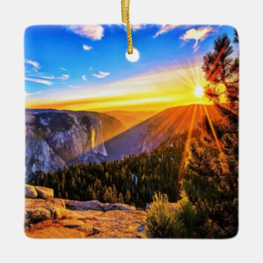 Mountain Sunrise Keramisch Ornament (Voorkant)