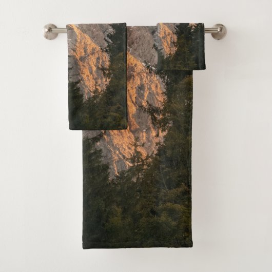 Mountain Sunset Bliss #1 #cabine #decor #wall #art Bad Handdoek (Insitu)