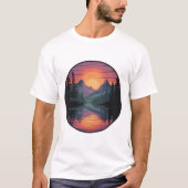 Mountain Sunset Nature Scene T‑Shirt design T-shirt (Voorkant)
