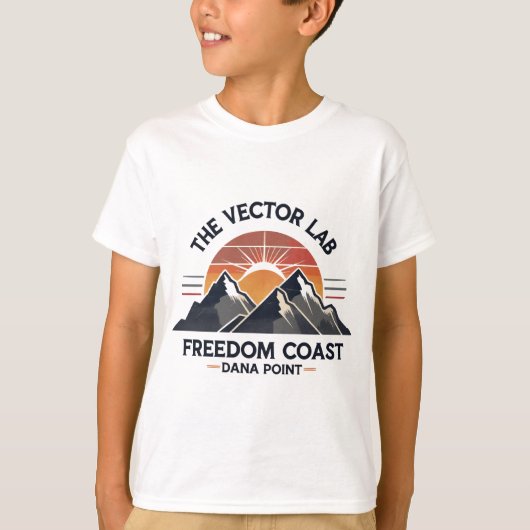  Mountain Sunset - Outdoor Adventure Retro T-shirt (Voorkant)