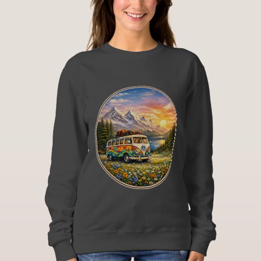 Mountain Sunset Wildflowers Retro Hippie Van Life Trui (Voorkant)