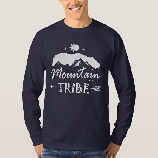 Mountain Tribe T-Shirt voor RVers en Hikers (Voorkant)