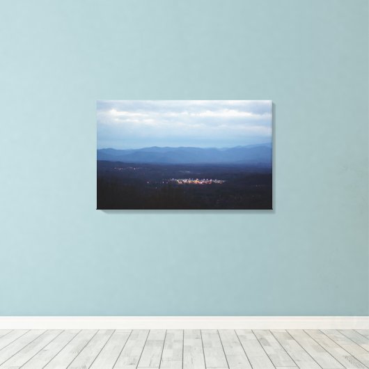 Mountain Valley Canvas Afdruk (Insitu (Houten vloer))