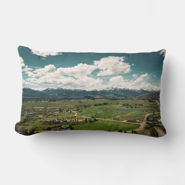 Mountain Valley Serenity - Groot kussen (Voorkant)