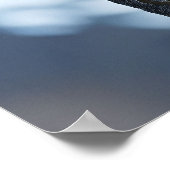 Mountain Whiskers: Felini ontmoet de sneeuwluipaar Poster (Hoek)