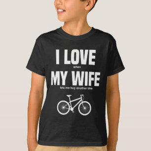 Mountainbike Ik hou ervan als mijn vrouw me laat e T-shirt