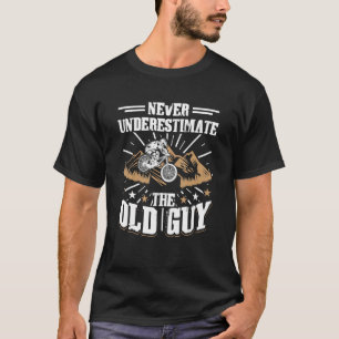 Mountainbike MTB nooit onderschatten de oude man T-shirt