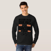 Mountainbiken is het spek van Hobbies MTB Funny T-shirt (Voorkant volledig)