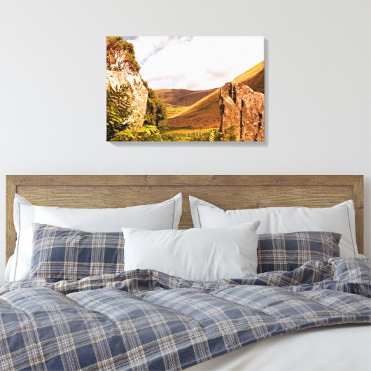 MOUNTAINEN CANVAS AFDRUK (Insitu (Slaapkamer))