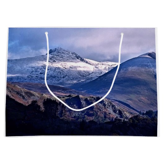 MOUNTAINEN GROOT CADEAUZAKJE (Voorkant)