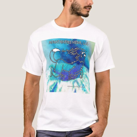 MountainFire Coyote Leaping over de blauwe vulkaan T-shirt (Voorkant)