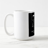 MountainFire Coyote White op zwarte achtergrond Mo Koffiemok (Links)