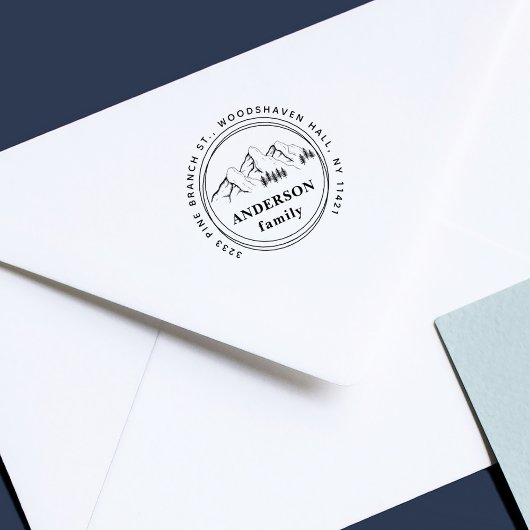 Mountains & Pines  Familie Retour Adres Zelfinktende Stempel