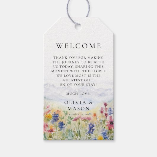 Mountains Wildflowers Meadow Whimsical Wedding Cadeaulabel (Voorkant)