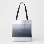 MOUNTATIE MET BOSBOUW IN DE FOG TOTE BAG (Voorkant)