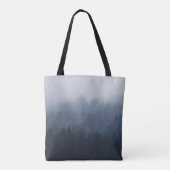MOUNTATIE MET BOSBOUW IN DE FOG TOTE BAG (Achterkant)