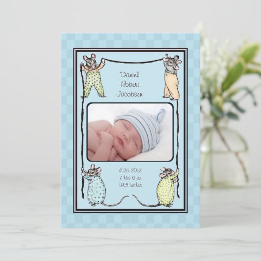  Mouse Baby Boy Geboortedatum Foto Aankondiging (Staand voorkant)