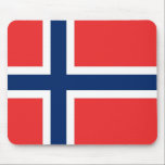 Mousepad met de vlag van Noorwegen Muismat<br><div class="desc">Voeg een vleugje Noorse trots toe aan uw werkruimte met onze exclusieve mousepad met de vlag van Noorwegen! Deze mousepad is gemaakt met nauwgezette aandacht voor detail en is niet alleen een functioneel accessoire; het is een viering van het erfgoed en de culturele trots van Noorwegen. Het levendige ontwerp toont...</div>