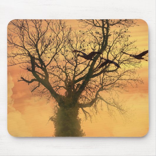 Mousepad verdraaide herfstboom bij zonsondergang muismat (Voorkant)