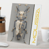 MOUSSA  PEDESTAL SIGN RECLAMEBORD MET VOETSTUK (Insitu)