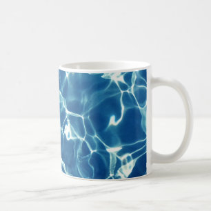 Mousserend blauw water koffiemok