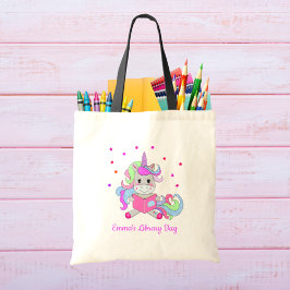 Mousserende glitter Unicorn die haar boeknaam lees Tote Bag