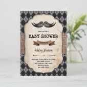 Moustache baby shower uitnodigingskaart kaart (Staand voorkant)