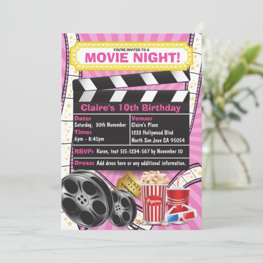 Movie Night Hollywood Clapper Verjaardag Uitnodigi Kaart (Staand voorkant)