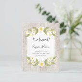 Moving Announce Rustic Wood White Yellow Flowers Briefkaart (Staand voorkant)