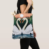 Mozaïek Zwanenpaar dat Hartvorm Vormt Tote Bag (Dichtbij)