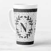 Mozaïekprint Monogram Latte Mok (Linkerhoek)