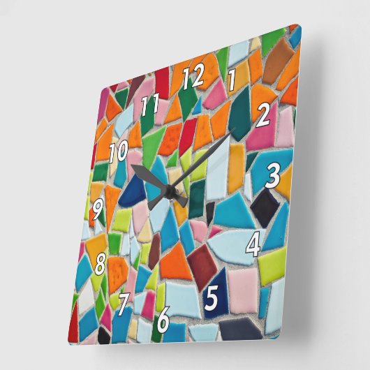 Mozaïekwand met witte grensgetallen vierkante klok (Hoek)