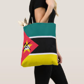 Mozambikaanse vlag tote bag (Dichtbij)