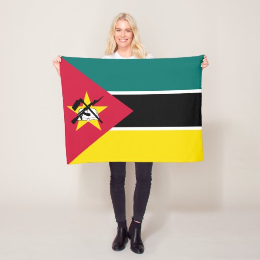 Mozambique vlag fleece deken (In situ)