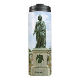 Mozart-monument in Salzburg, Oostenrijk Thermosbeker