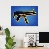 MP5 Submachine Pistool op blauw Poster (Thuiskantoor)