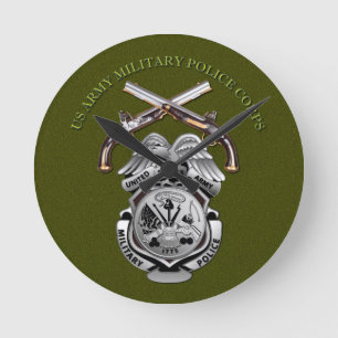 MP-badge en kruisingspistolen Ronde Klok