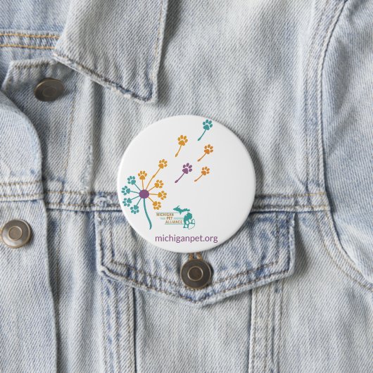 MPA Paardebloem Paw Print Button (In situ)